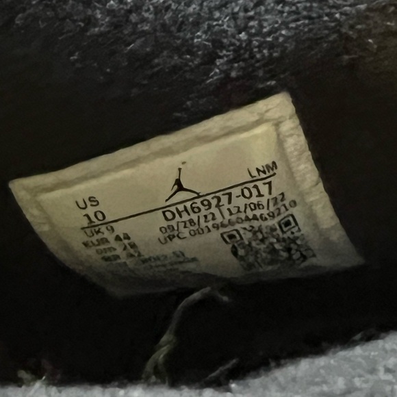 DS 2023 NIKE AIR JORDAN 4 IV THUNDER BLACK/TOUR YELLOW MENS SZ 10 DH6927-017 NIB - Picture 4 of 6